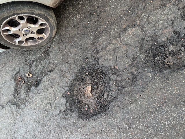 Potholes in Llantilio